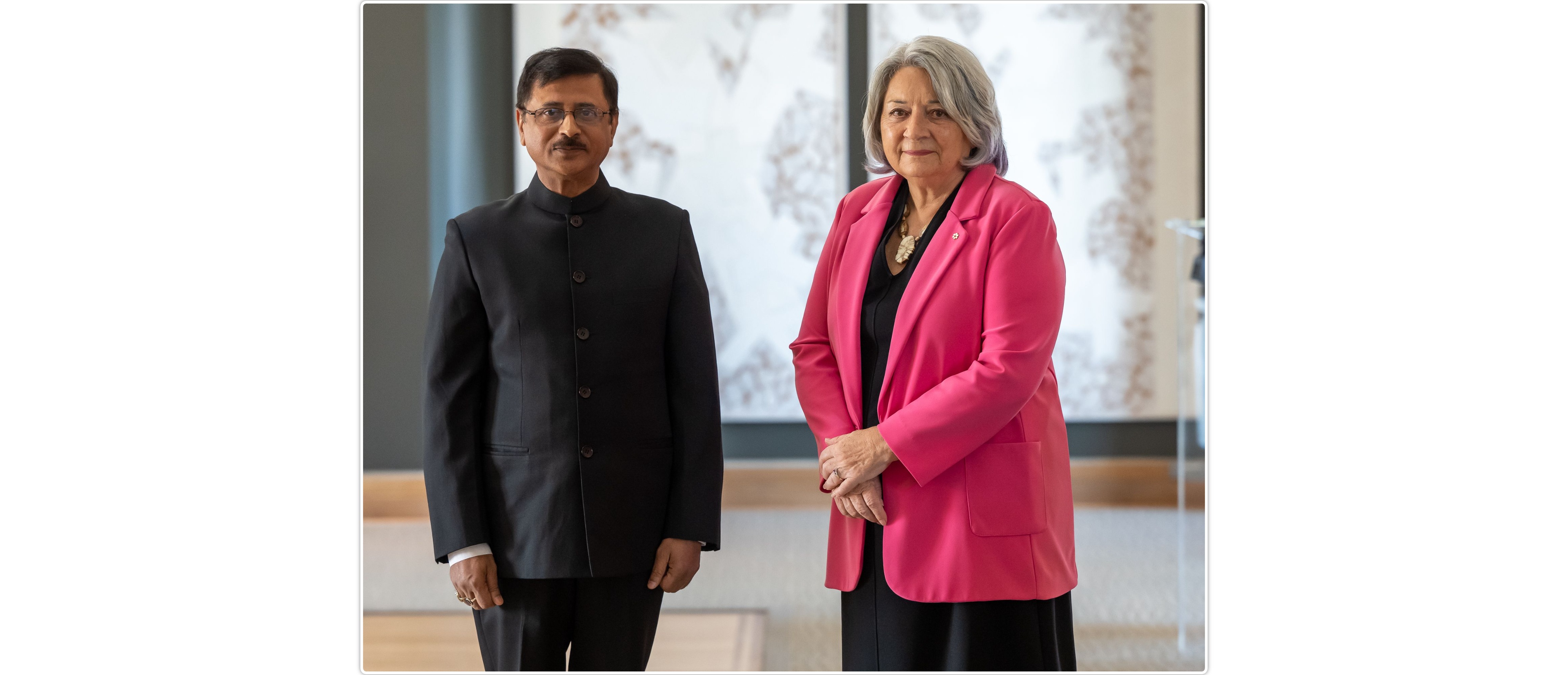  High Commissioner Shri Sanjay Kumar Verma presented Letter of Credence to H.E. The Right Honourable Mary Simon, the Governor General of Canada on 23 November 2022